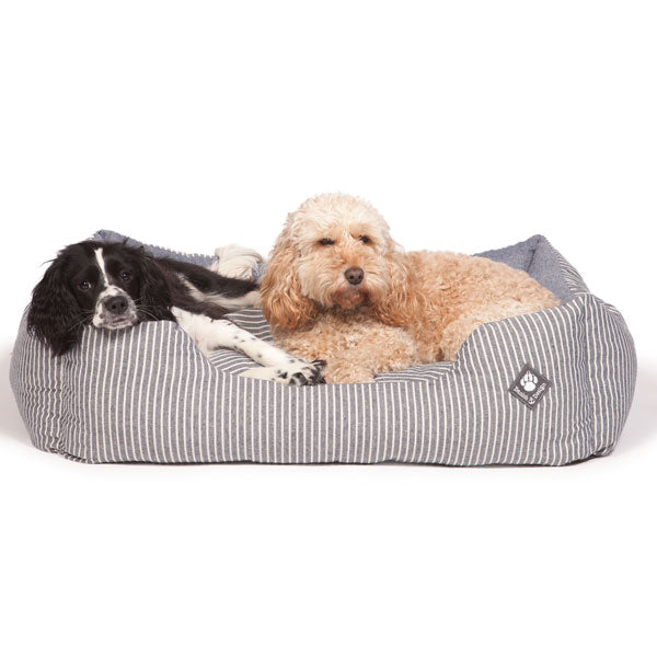 Danish Design Maritime Snuggle Bed MABS18 on www.dogsdogsdogs.co.uk